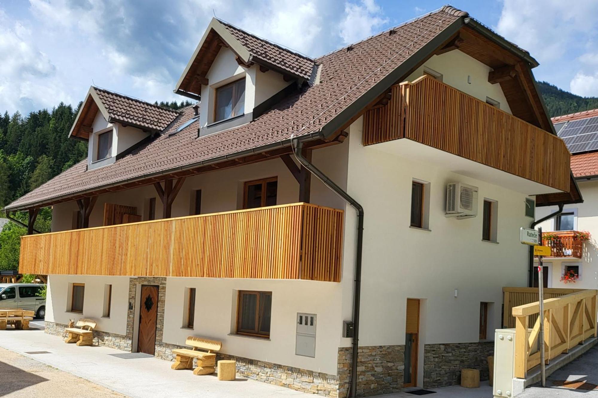 New Apartments Teravila Rateče Exteriör bild